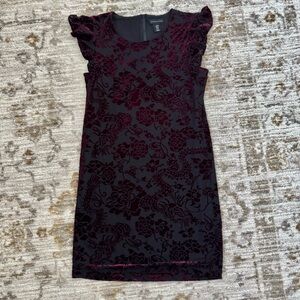 Adrienne Vittadini Burgundy Floral Velvet Mini Dress
